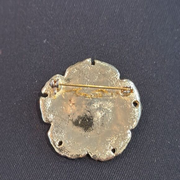 enamel flower pin hibiscus - Picture 2 of 3